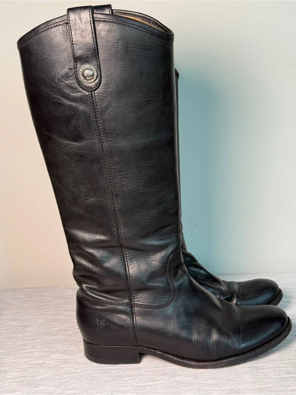 Frye Wyatt Vintage Tall Black Leather Riding Boots Sz 7